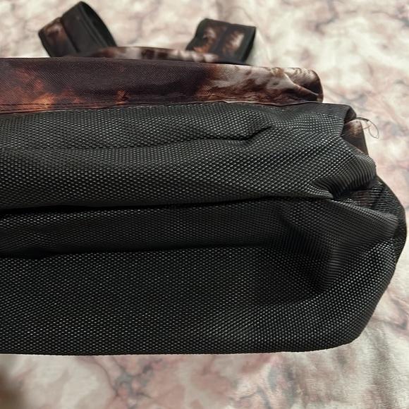 Backpack - Picture 2 of 12